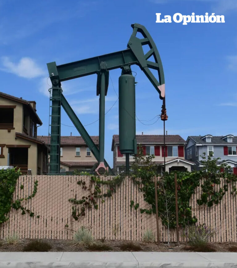 Read more about the article Oil companies must pay for shutting downtheir 30,000 inactive or decommissionedwells in California